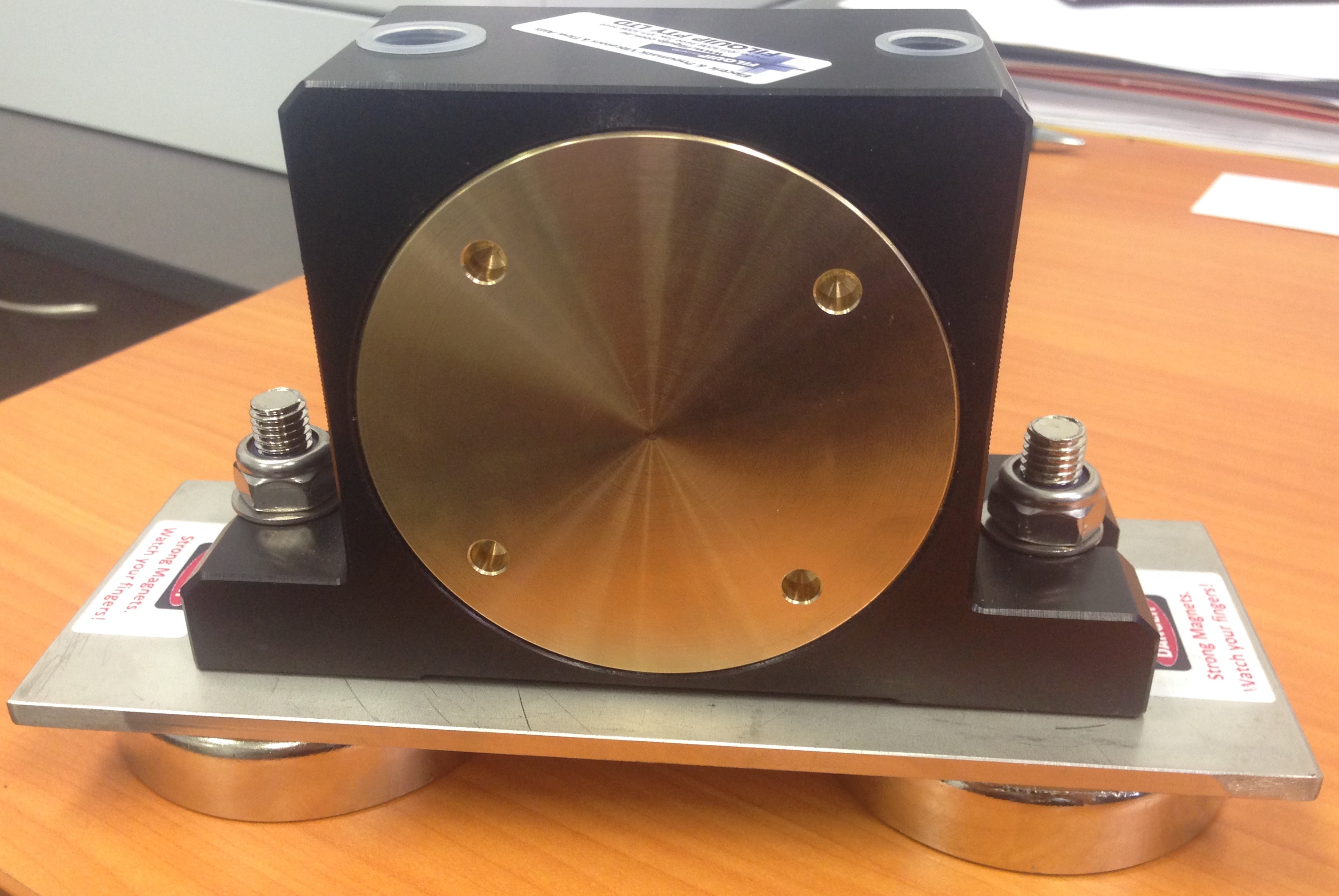 vibrator mounting bracket Filquip