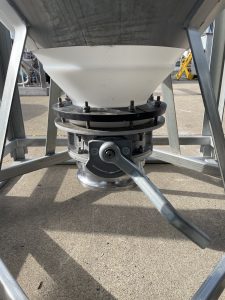 Weather proof Industrial Storage IBC Hoppers
